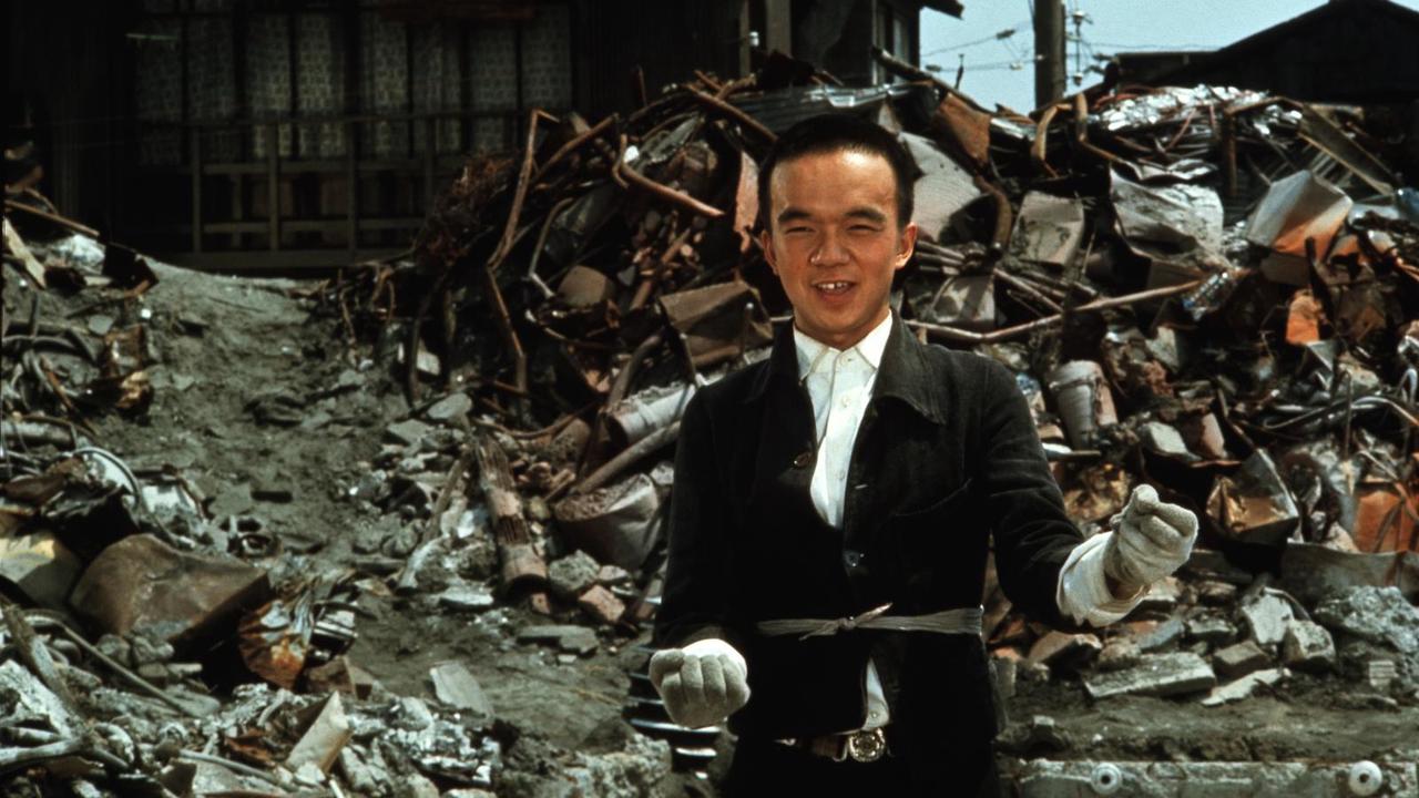 Dodes’Ka-den