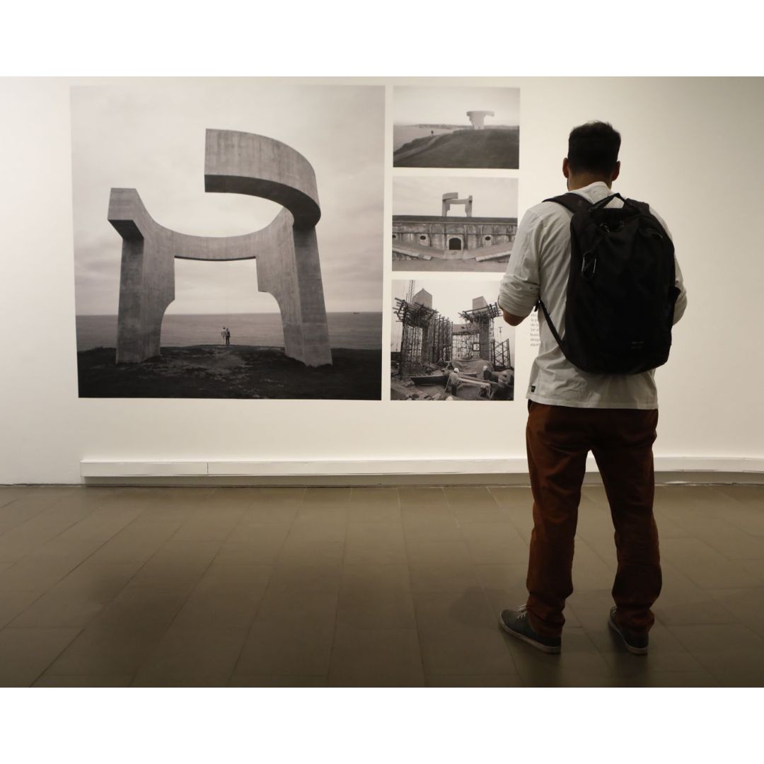 Eduardo Chillida, El Espacio de Las Cosas